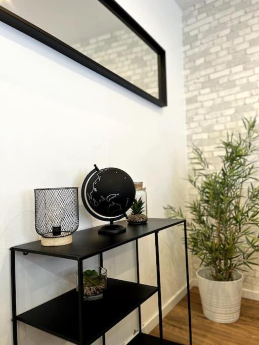 Moderne Appartement - Gare - Centre-Ville Льо Ман Екстериор снимка